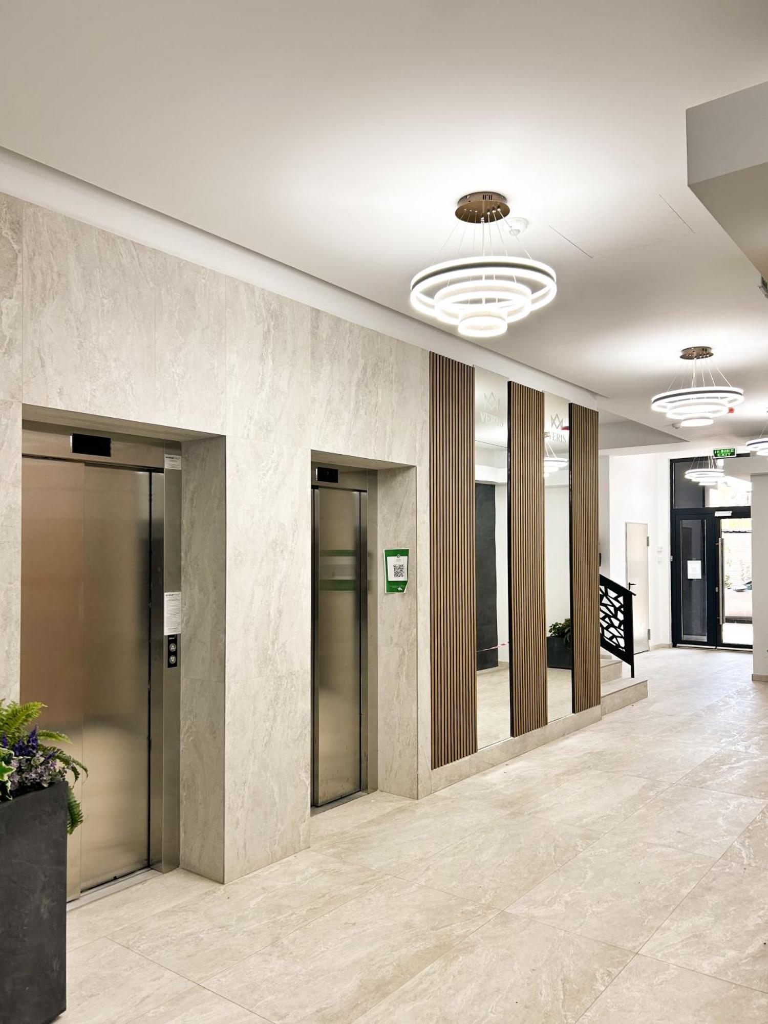 The Cozy Flat - Modern, New, 2 Rooms Apartment, Parking Bucareste Exterior foto