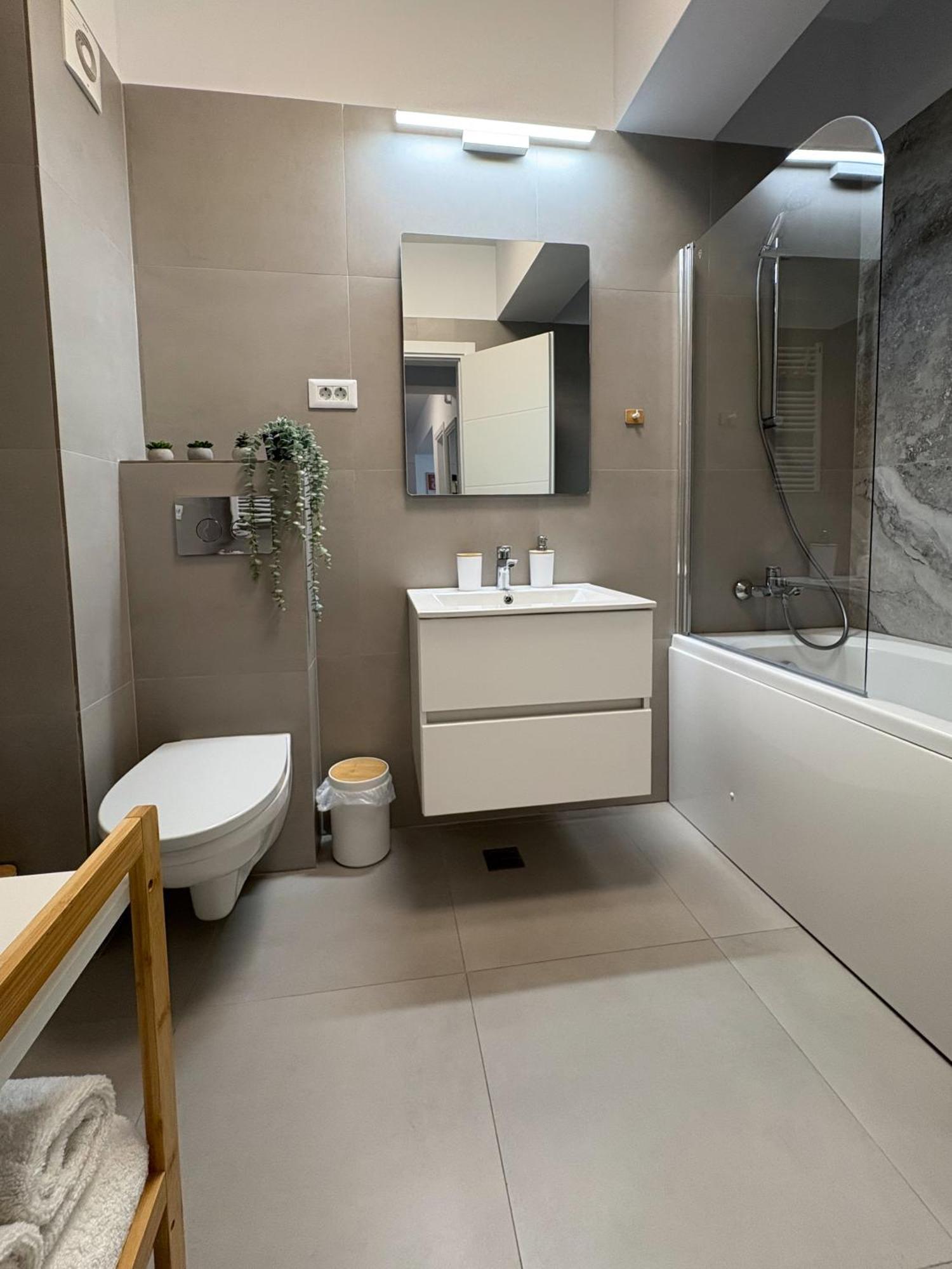 The Cozy Flat - Modern, New, 2 Rooms Apartment, Parking Bucareste Exterior foto